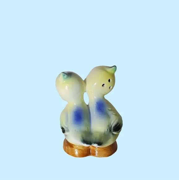 Vintage single bluebirds shaker - Picture 2 of 5